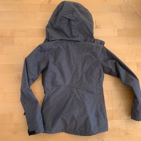 North Face Women’s Dark Gray Jacket, XS - Picture 5 of 7